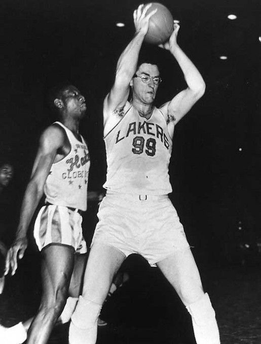 1951 DPOY: Mikan (2)Mikan led league in DWS (7.4), 48% more than 2nd place (5.0), teammate Vern Mikkelsen. Lakers led league in points allowed per game by a big margin (77.4), with 2nd-best team at 81.6 and NBA average at 84.1. Lakers also had the NBA's best record.