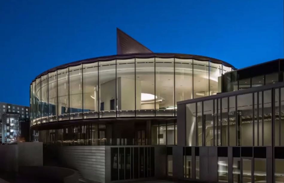 Katy Devlin tweet media