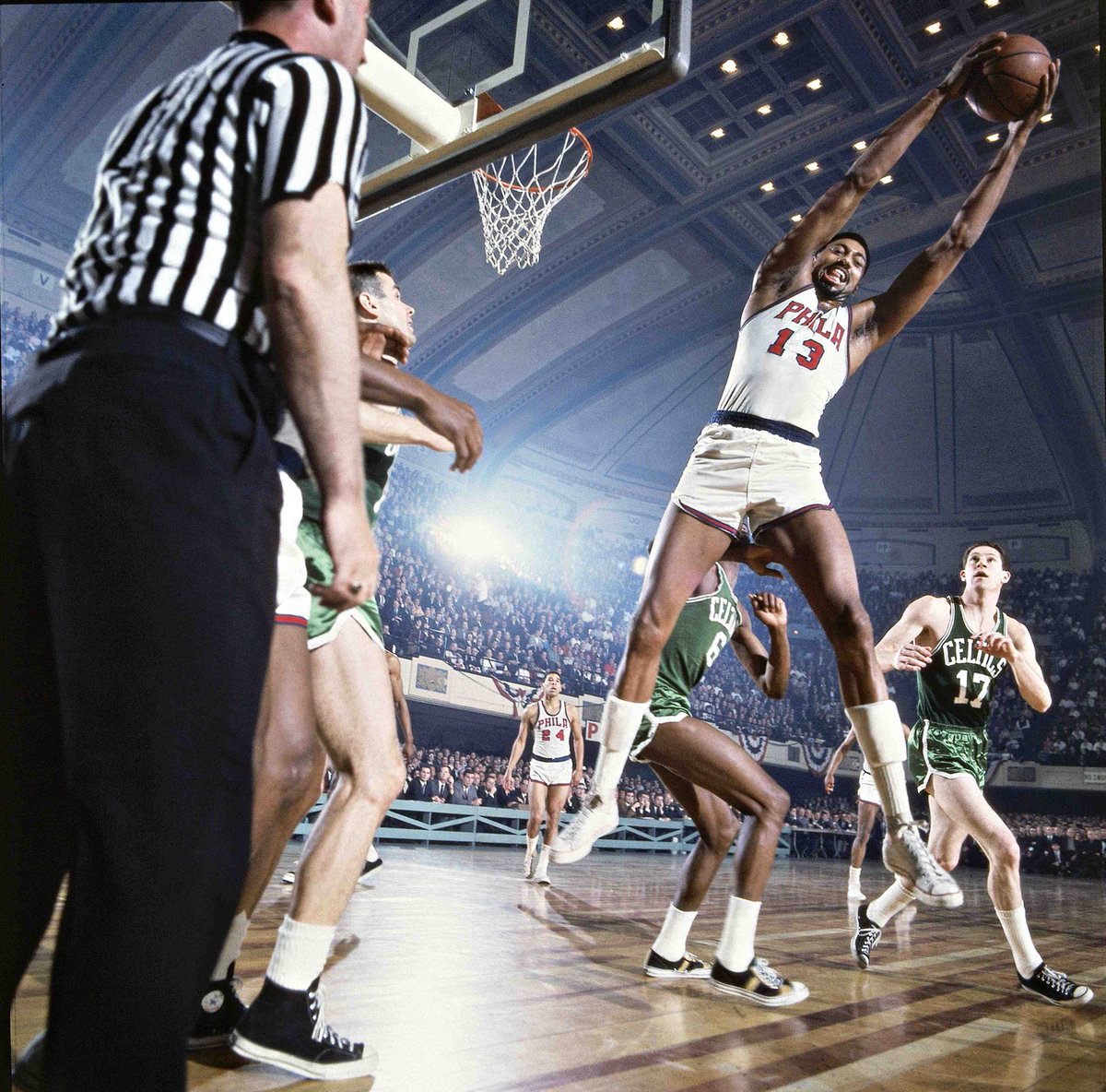 1968 DPOY: Wilt (1)MVP Wilt breaks Russ's DPOY streak.Wilt led in DWS (10.7), then Russ (7.8), Celtics' John Havlicek (4.9), & Thurmond (4.7).76ers led in DRtg (91.2), breaking Celtics' (92.4) 11-year streak. Thurmond's Warrior 3rd (94.6).Celtics win 10th champ.