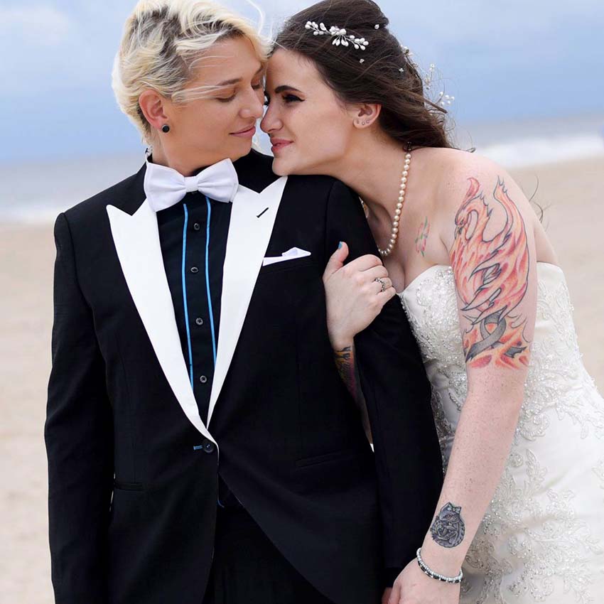 SfTailors's tweet photo. Exactly 2 years ago we created a gorgeous black and white tux for our very first bride. Happy anniversary Heather &amp; Sarah!

#Womensswear #BespokeSuit #WomensFashion #CustomSuit #BespokeSuit #Suit #Suits #WeddingSuit

Photography: @sleepy_dog_photography https://t.co/eouVQ9D533
