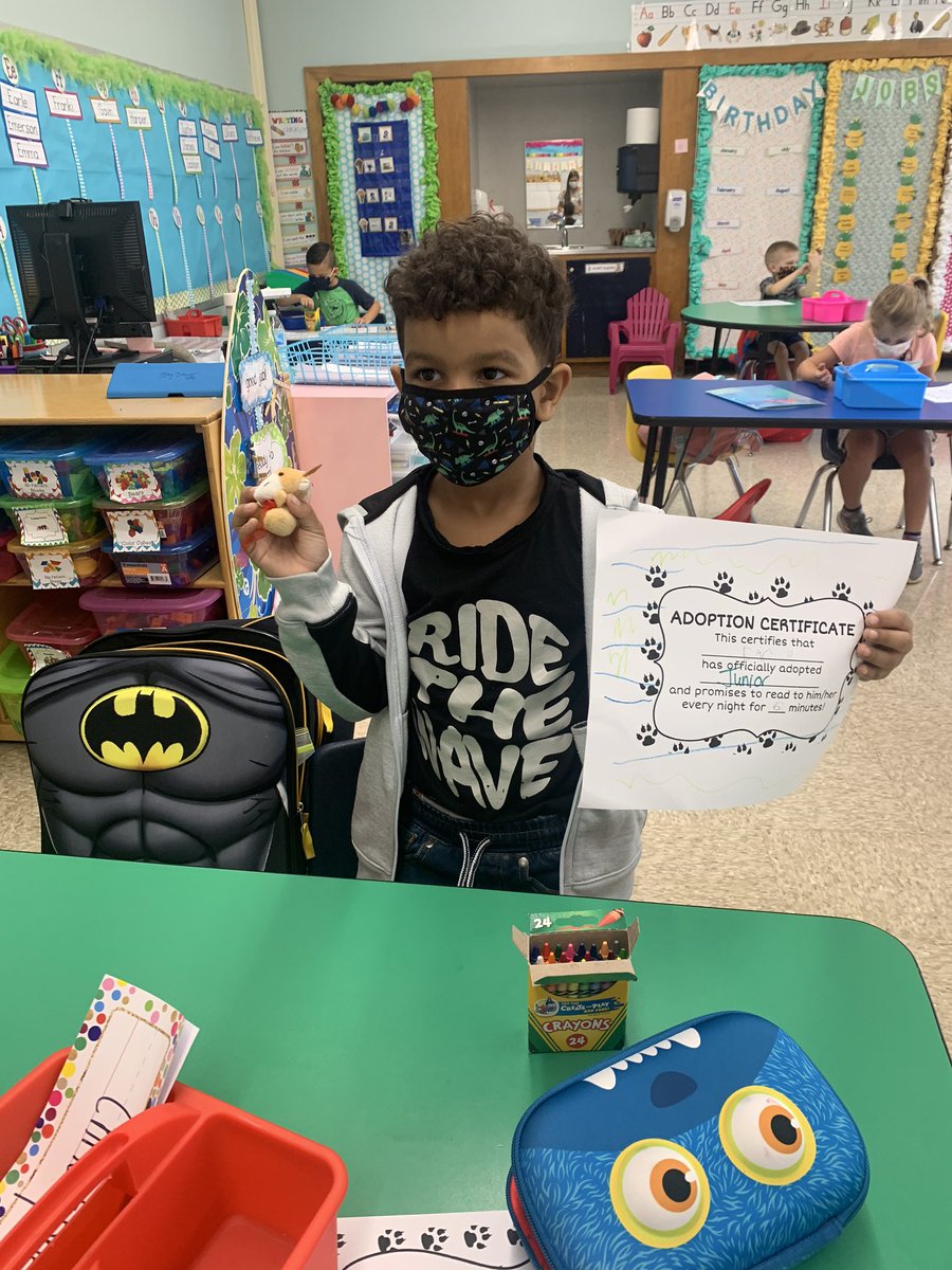 Today we adopted pets in Reading Workshop to have as our reading partners! We promise to read to them every day! #mtpspride #mtpsfairview #wearereaders