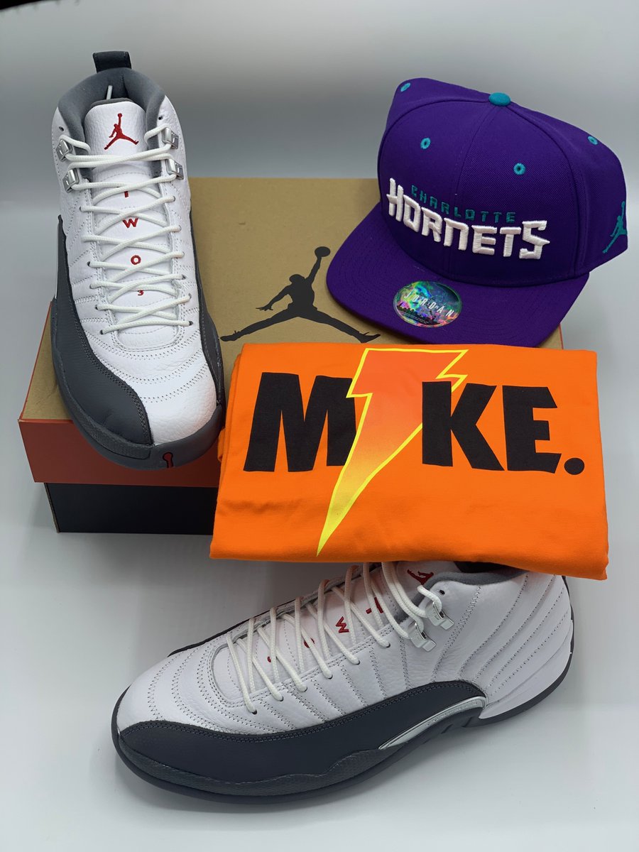 jordan 12 retro hornets