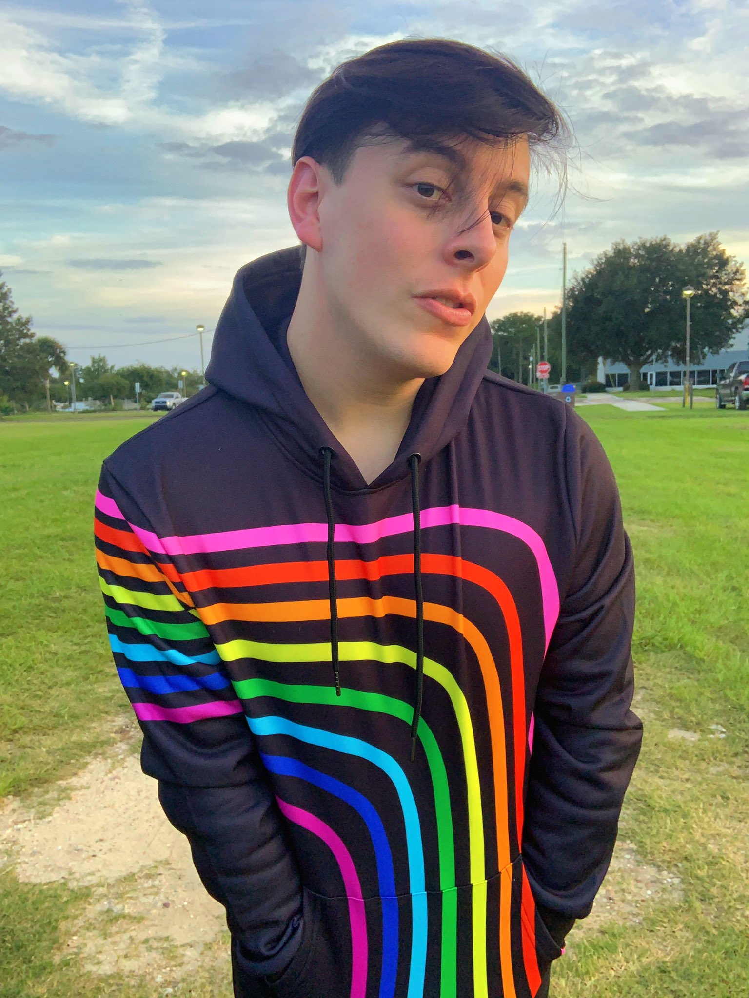 Thomas Sanders on X