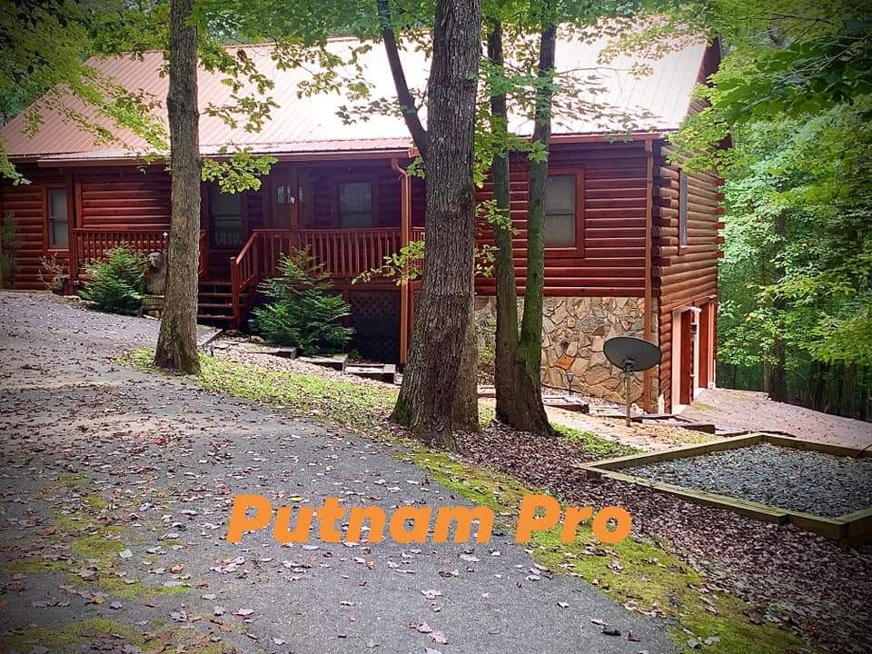 PutnamPro's tweet image. 🧡 We love happy customers! 🧡
So without further ado,  here are TWO happy customers who love their Putnam Pro results! 
☎️ Reserve your date #PutnamPro! (706) 669-3479 info@putnam-pro.com
#oilbasedstain  #homepainting #homestaining #housepainting  #painting #staining #oilststain