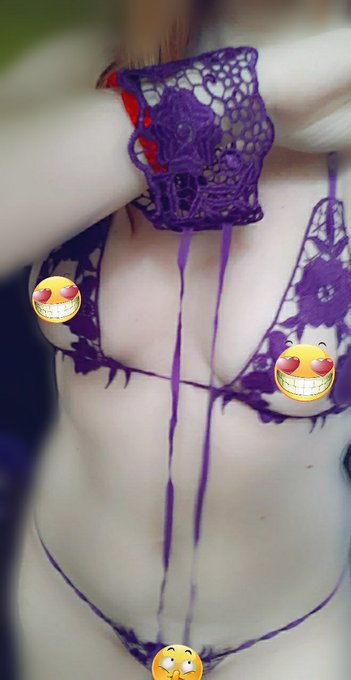 What do you think about my purple lingerie? If you want to see what's behind emoticons, join me on onlyfans<a href="/tag/mondaymotivation"class="tags"><span>#mondaymotivation</span></a><a href="/tag/mondaymorning"class="tags"><span>#mondaymorning</span></a><a href="/tag/mondaythoug"class="tags"><span>#mondaythoug</span></a>