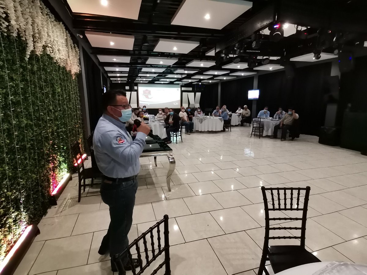 sinaitsa's tweet photo. #SINAITSA #CiudadVictoria
Continuando con la gira de trabajo en Ciudad Victoria #Tamaulipas
"Honestidad y transparencia"
@FEDESSP @palomitarelowde @valenzo14 @PatrocinioDL @FEDESSP_Tabasco @CarlosCruzCas11 @gocoismael @FedesspH @ely_marquezm @SFedessp @SindicatoTfca https://t.co/GCzb537JxS