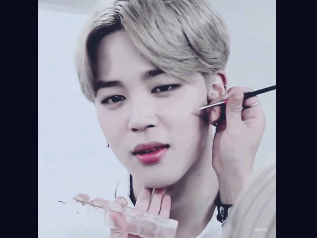 Jimin getting his makeup done // thread