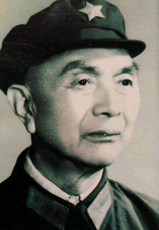 38) Lieutenant General Guo Rugui, most senior communist sleeper agent to have ever penetrated Republic of China Army and government, who as Chief of Operations (G2) in Ministry of Defense, Republic of China, orchestrated defeat of ROCA in Huaihai Campaign. https://twitter.com/simonbchen/status/1297141491861606400?s=20