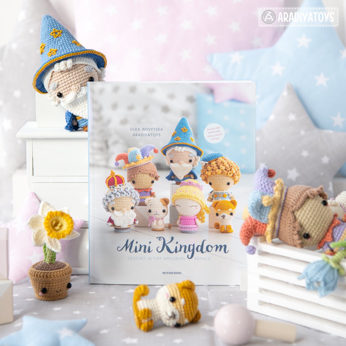 AradiyaToys's tweet photo. Pre-sale for #MiniKingdom book is almost over, if you wanted to get your copy of paperback version, you still have few hours to do so! 🤗 https://t.co/NSLAqJARFg #amigurumi #crochet #kawaii #aradiyatoys https://t.co/I77IN904Rw