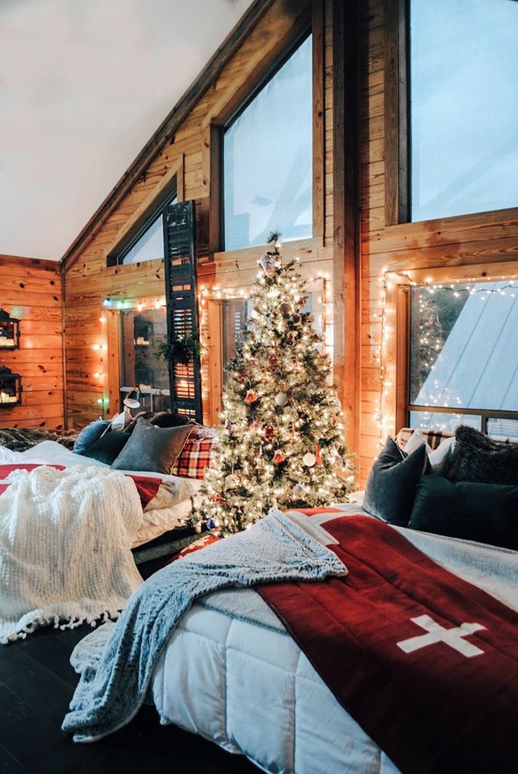 goldenvswift's tweet photo. mentally,i’m here. https://t.co/XkAxgcUqZs