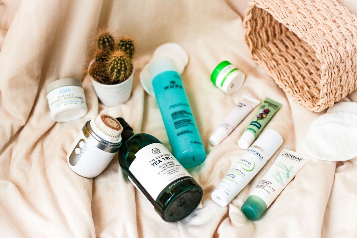 annesperks's tweet photo. "Today I am gonna share three products that I don't wear on a daily bases but that have become an essential part of my skincare routine. "
https://t.co/Dq9G2gE0pX
@BloggingBabesRT
#BeeChat #theclqrt #Blogpromoo #skincare https://t.co/U7UXFitjuF