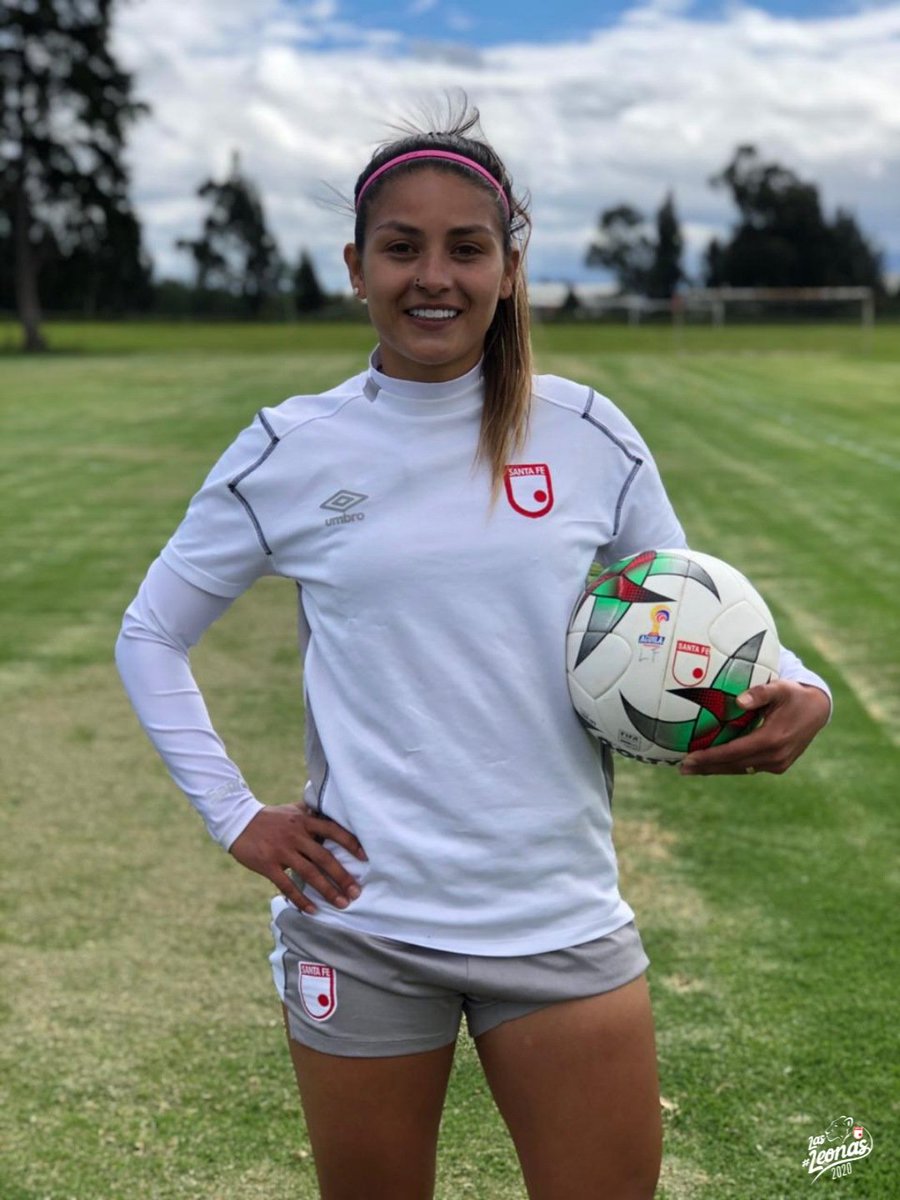 SantaFe's tweet photo. #Leonas 🇮🇩

¡Se acerca la Liga Femenina ⚽!

😁😁😁 https://t.co/I5fLhuInjC