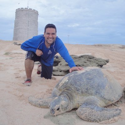 19. Introducing my good friend, Dr. Hector Barrios-Garrido ( @hectortuguero) from Venezuela who is an associate professor at  @LUZadn. He is ALL about having local communities be a part of conservation efforts and you should follow him, like, AHORA. #HispanicHeritageMonth