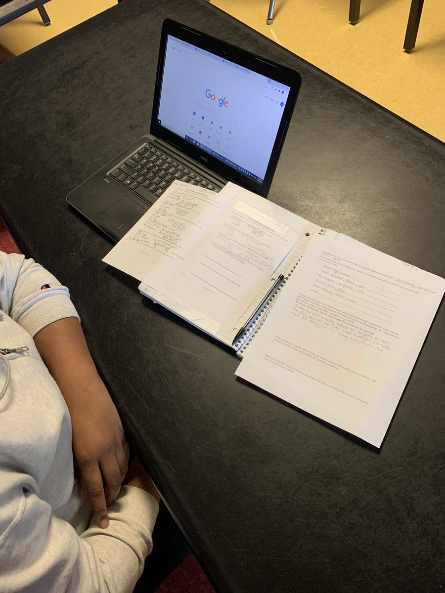 thuie_onslowcte's tweet photo. Such an awesome day, with motivated students, and some pretty creative and innovative connections from physical science to careers! Have I mentioned lately I love my job?! @Dixon_Bulldogs @C_BryantDHS #ctefornc #onslowcte #CareerDevelopment https://t.co/pckMlhxVNV