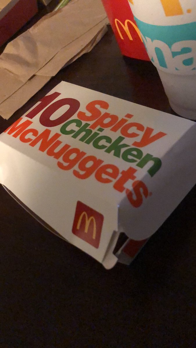 LOSTHeroes13's tweet photo. Okay @McDonalds and @GameOverGreggy let’s do this! #Spicynuggs https://t.co/fyqRcjBjZ3