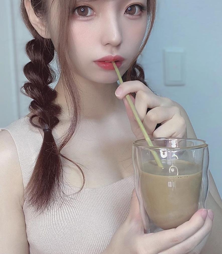 あなたの瞳に私が映っていたら嬉しいなって思うんだ…♡ #コーヒー#ファインダー越しの私の世界#東京 😙