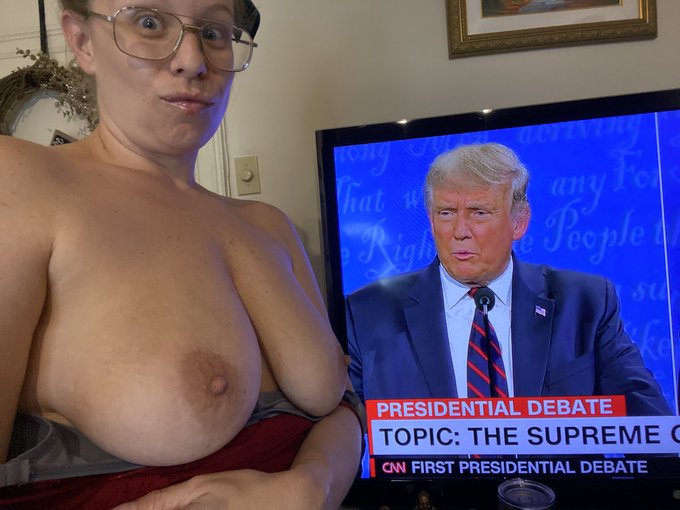 🤷🏼&zwj;♀️ he has a lot of time after the election 😂😂😂 https://t.co/5OCiRurA3w<a href="/tag/onedaymyprincewillcome"class="tags"><span>#onedaymyprincewillcome</span></a>