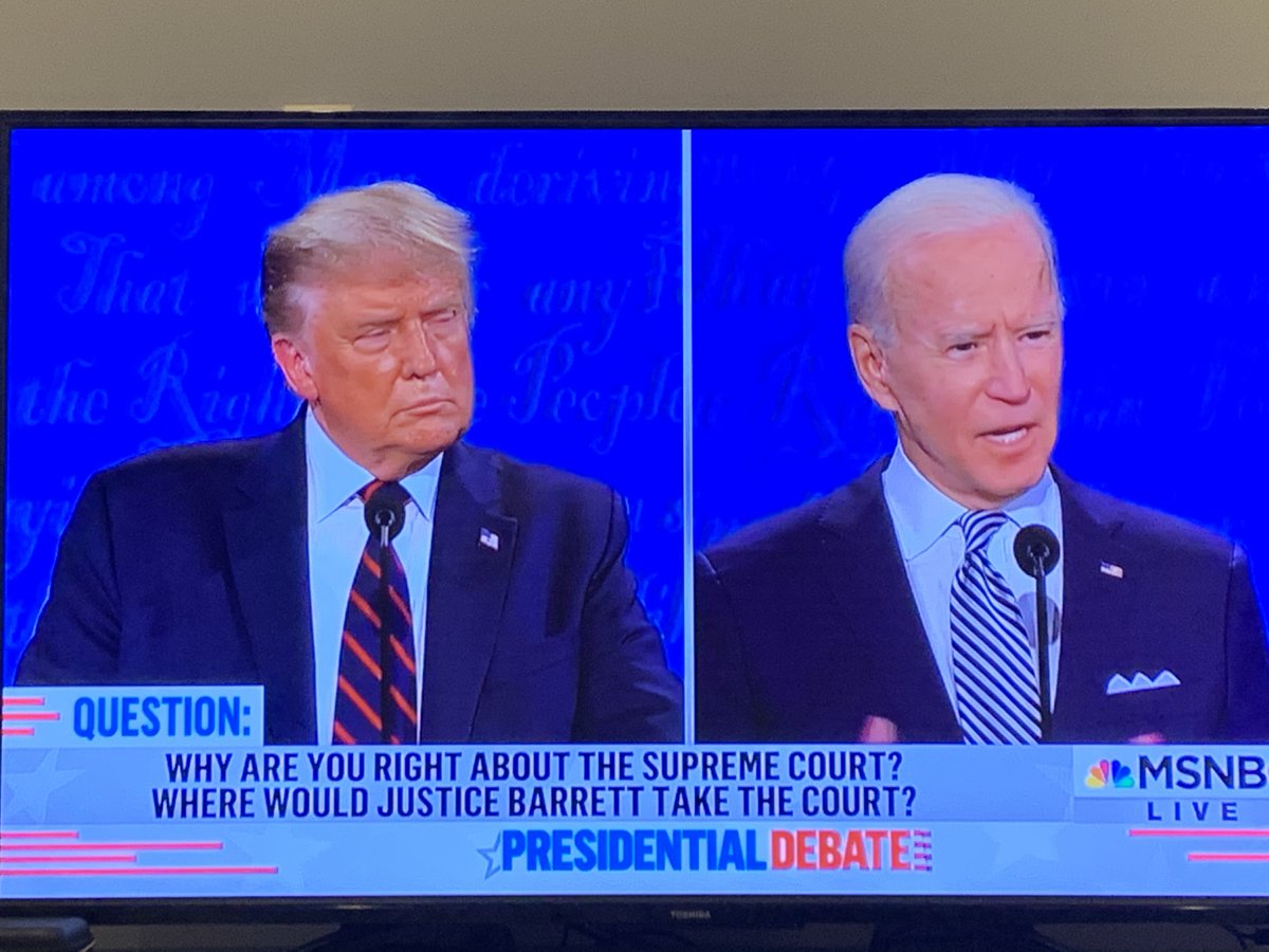 jennifernvictor's tweet photo. I appreciate the text of the Constitution, but I don't need the word "Men" floating above these two candidates for the next 90-minutes to remind me where the balance of power lies in America. #cameraanglesmatter #genderlens #Debates2020 https://t.co/tsqc1iUqJF