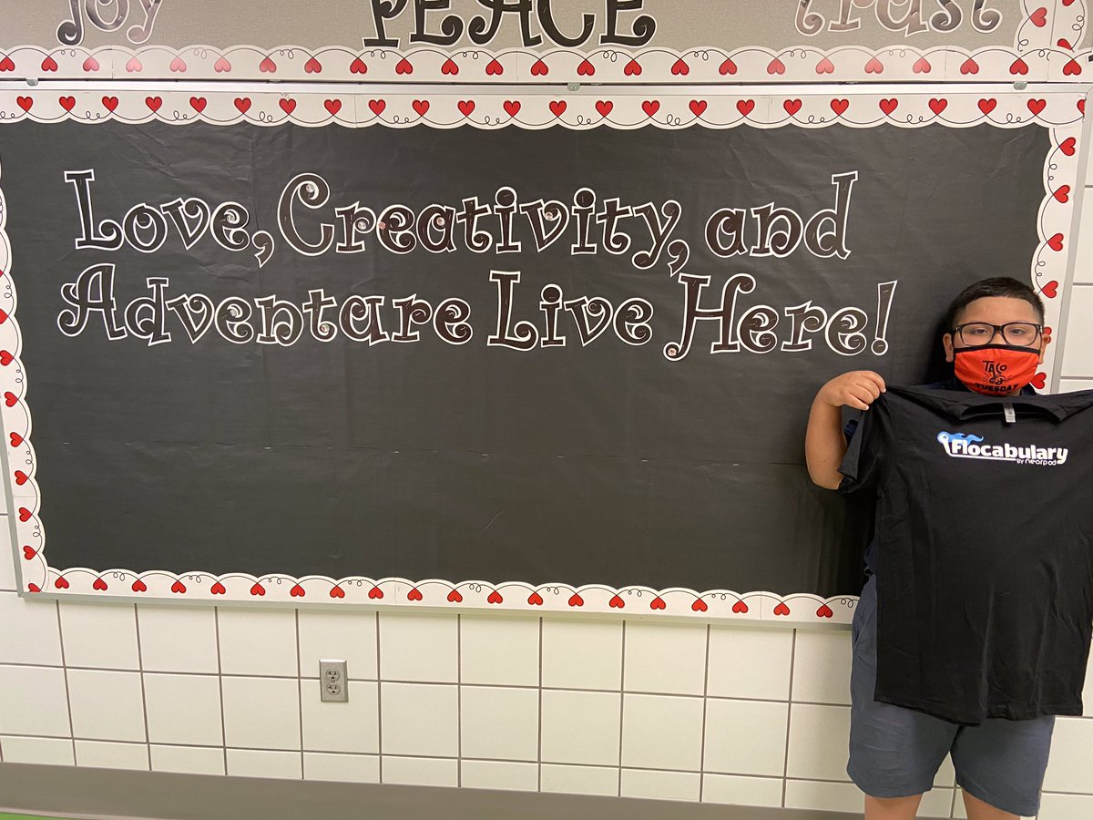 MrsHuber_DLC's tweet photo. Having our @JohnRGood sts return to campus this week was extra special for this Tiger b/c that meant he received his prize for his viral @Flocabulary rap! Thanks @BrianRSmithSr ! We are #GoodNReady to keep our streak! Thanks @MsCardenasJRG for showing this AMAZING tool! https://t.co/Vza72a1OiC