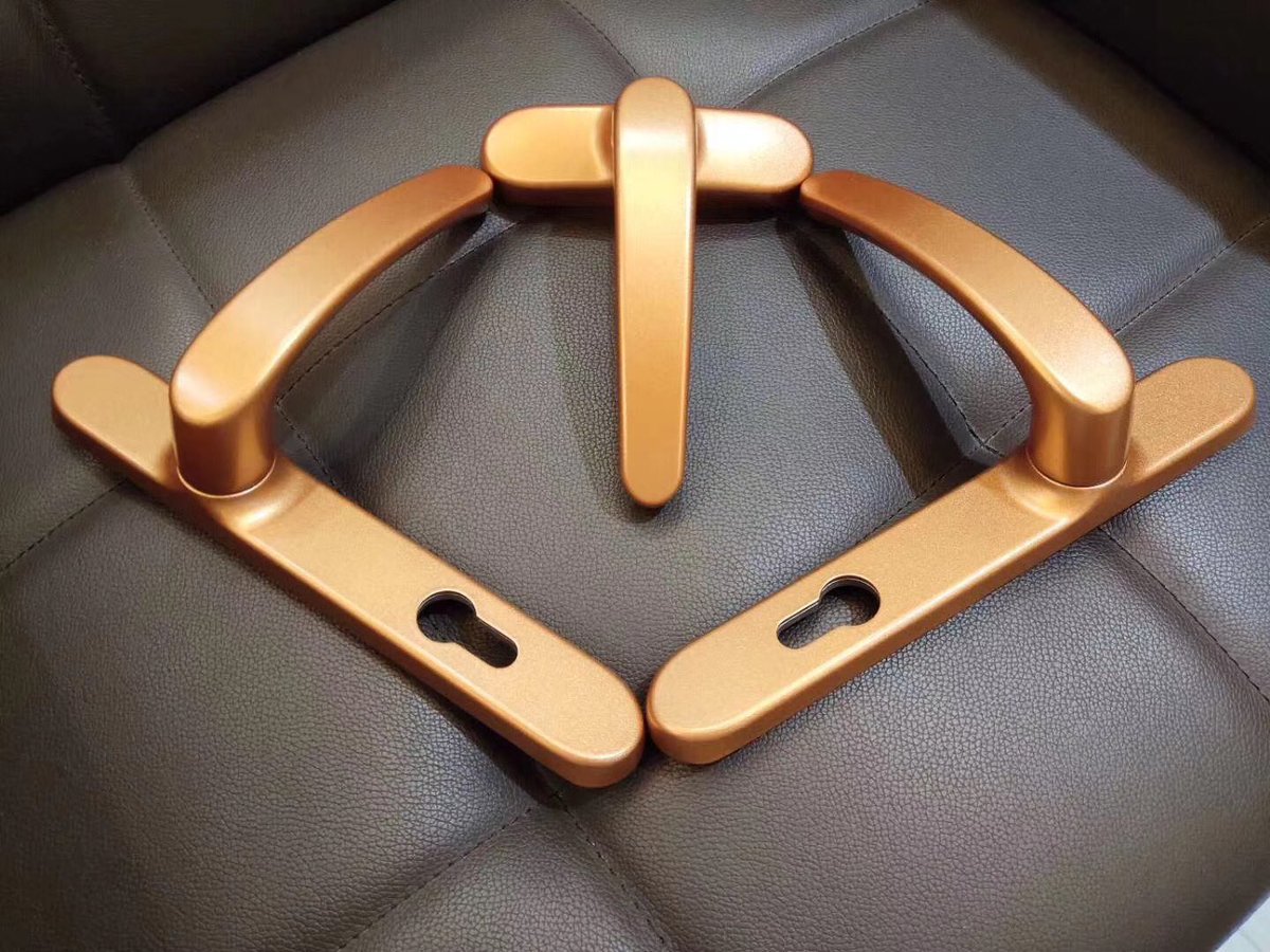 Moon199405's tweet image. #doorhandles 
#windowhandles
#handles 
Integrated design handles for aluminum doors and aluminum windows. Good looking~