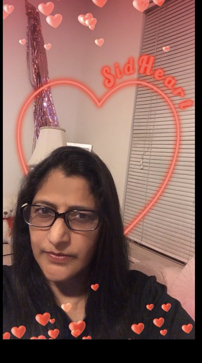 dev81670's tweet image. I also tried SidHearts Filter😜
#SidharthShukla#SidHearts