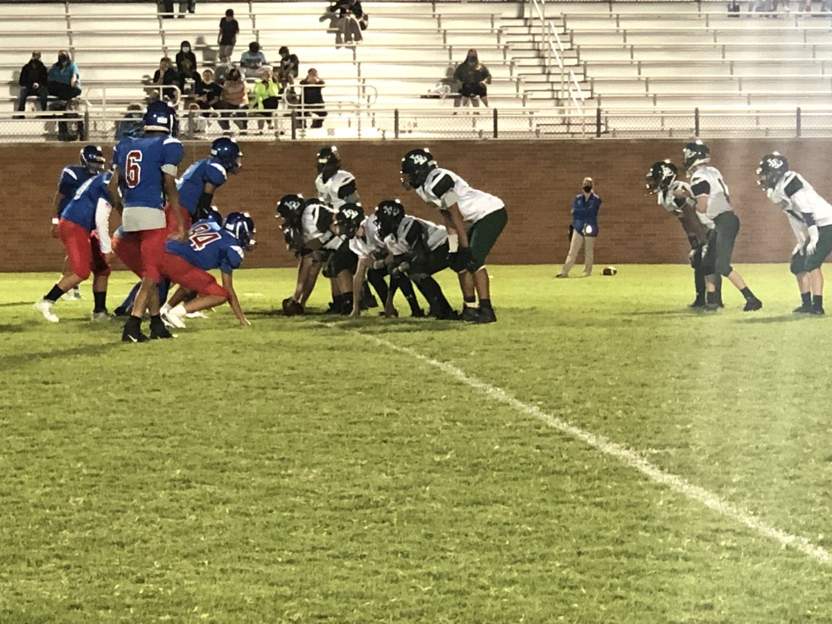 Coach_WRed's tweet photo. Out watching the Lions of Longfellow Middle School take on the Central Cubs. Longfellow currently up 38-18 #aLLNN #Family #FutureTWolves https://t.co/xkT0lrKjoQ