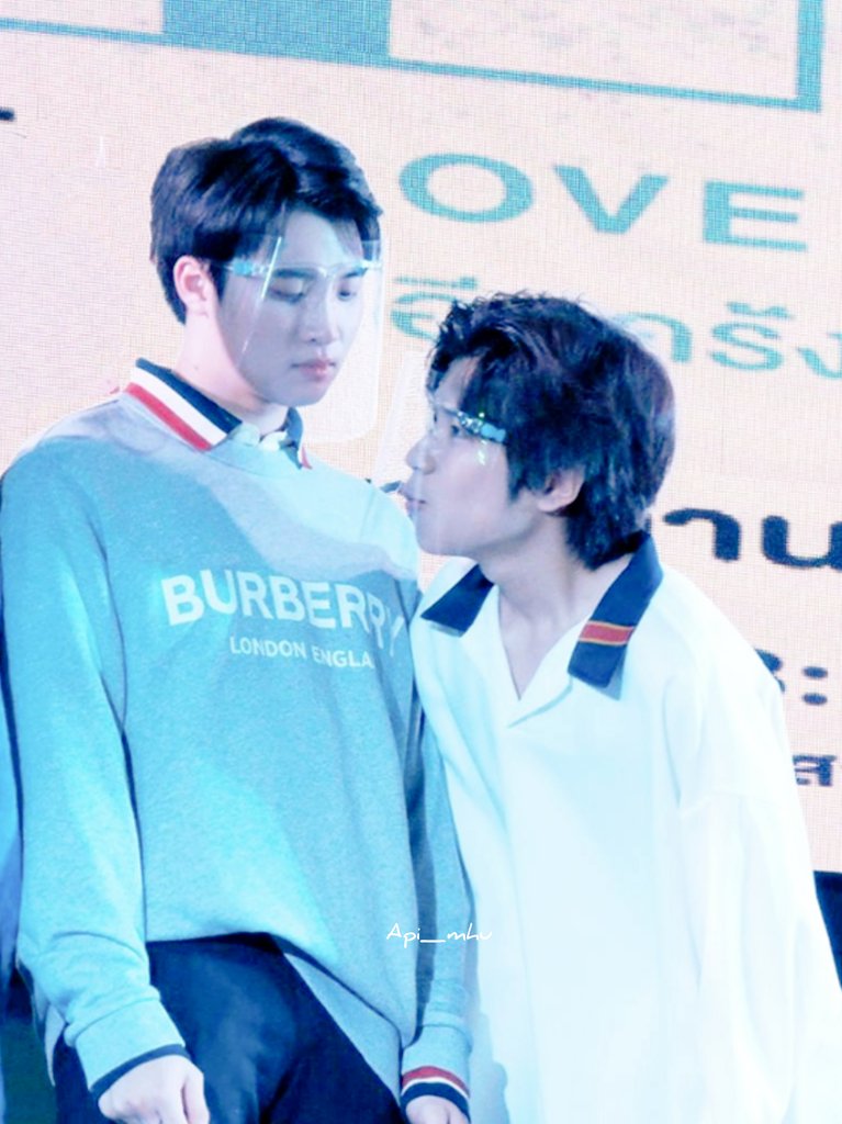 PRK_Lion's tweet photo. Mean can never control herself whenever he is with plan. His eyes always gave off an aura of wanting to eat plan 555555555
#เซฟโซนของติณณ์คือแคน https://t.co/G8LYjurHef