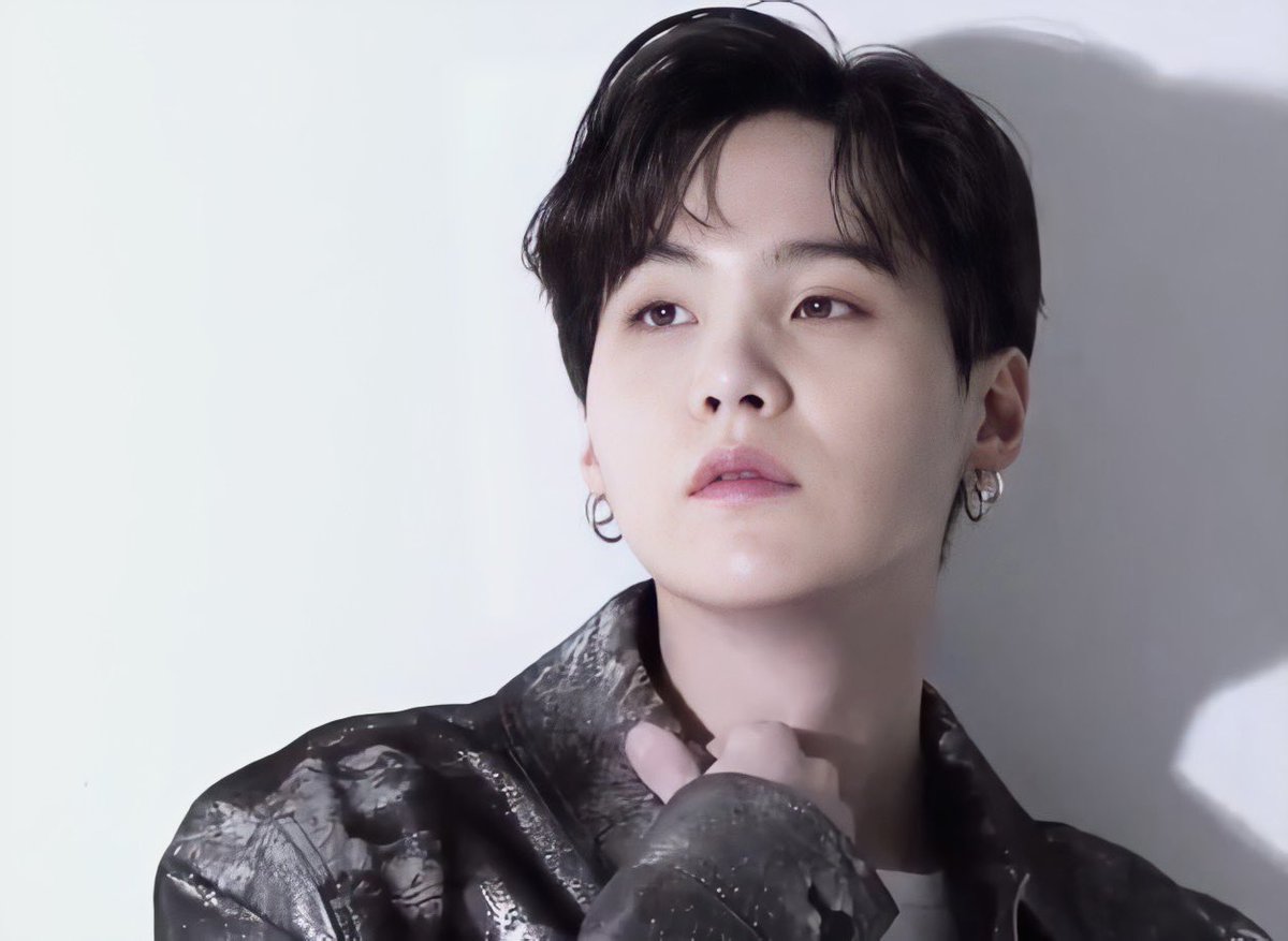 ʜᴏɴᴇʏsᴜɢᴀ 슈발ჱ̒ ｰ̀֊ｰ́ ) tweet media