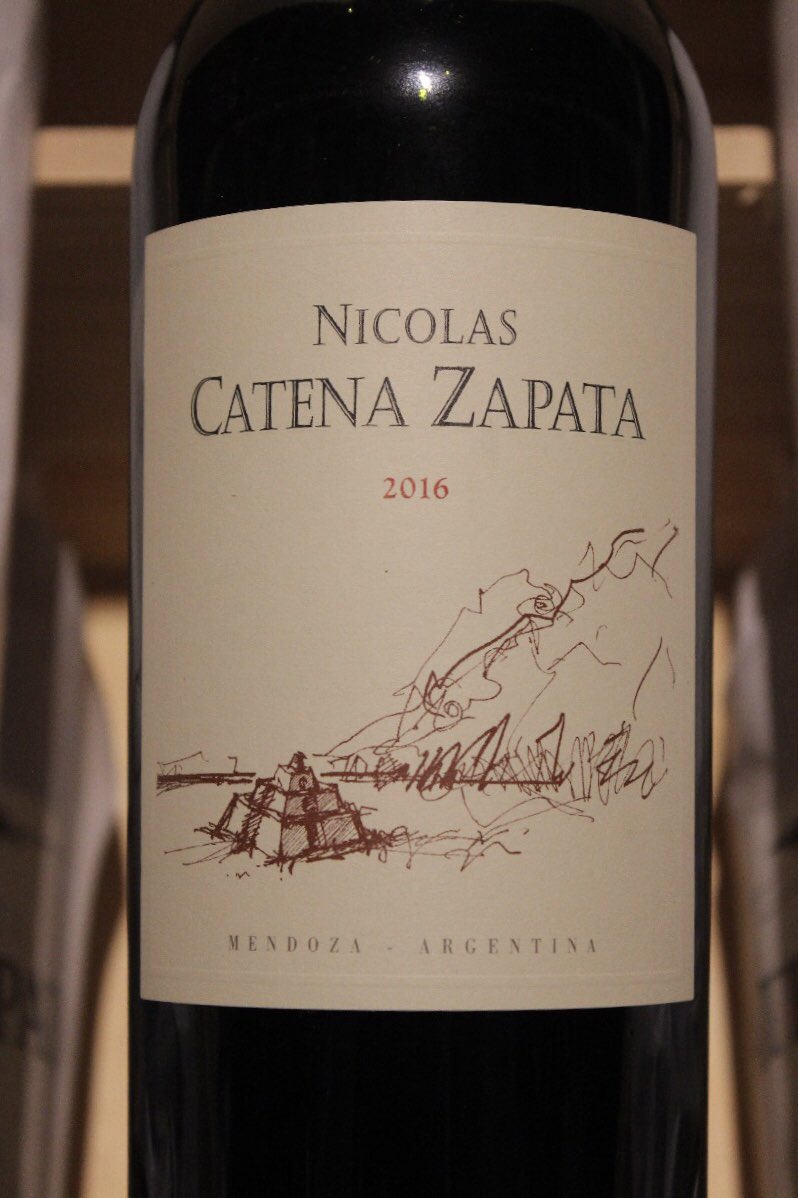 Martes
Como cualquier dia, es una excelente ocasión para ver y beber una obra de arte

#catenazapata #nicolascatenazapata #winelovers🍷 @alevigilmalbec #inspiration #argentina🇦🇷