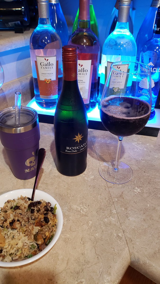 nayemonique's tweet photo. I'm jumped in my Christmas /halloween jammies and grabbed the first bottle of wine available......  I'm gonna need to be comfortable and inebriated for this debate. 

#startinglate
#PresidentialDebate https://t.co/TdmJHmv47N