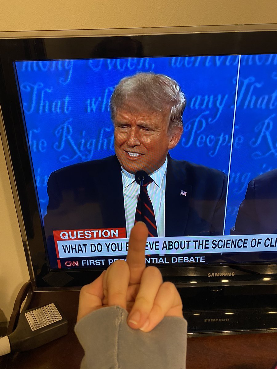 Coaty0's tweet photo. That’s all. #Debates2020 @realDonaldTrump you look like a burnt cracker. 😂🤭 https://t.co/Wmjfxeu3D5