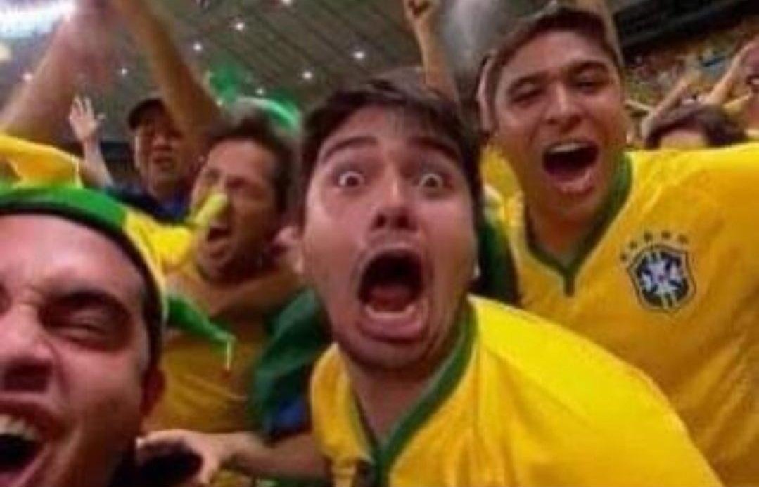 camisj33's tweet image. A Raissa puxando o Biel.
O Brasil:
#RoçaAFazenda #AFazenda12 #afazanda