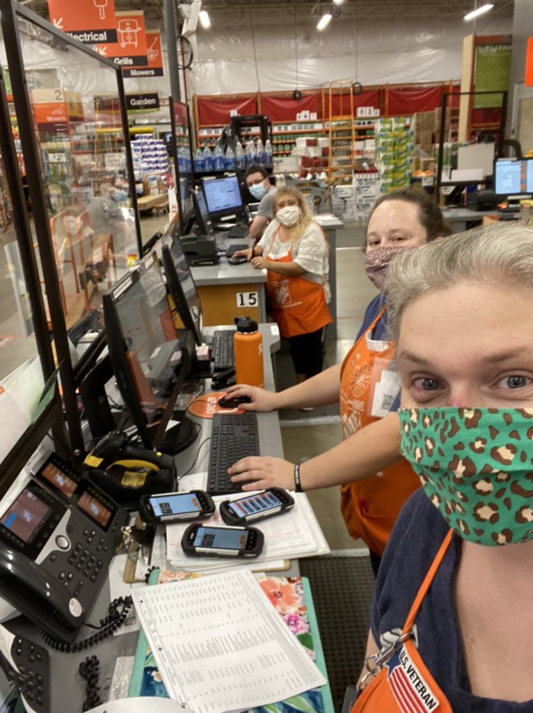 Emily Waverly tweet media