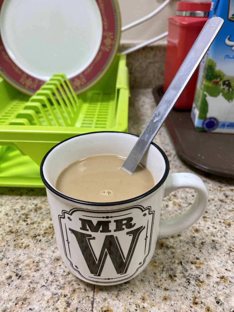 TheStudentLeads's tweet photo. Schools - the only places on earth where knives are used to stir hot drinks on a regular basis! https://t.co/EEXACB6dBq