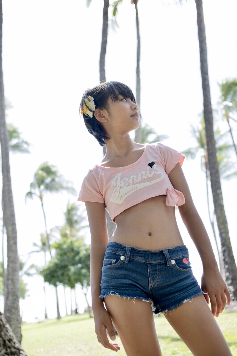 小杉ゆん　水着 小杉ゆん1st写真集『11歳』 第二版売り切れとなりました🙇‍♀️💦 ありがとうございます！  ネットからは予約受付《10/28発送予定です》承り中。 手売りでは10/10(土)Colorful  Party撮影会ライブステージ物販にて現在の在庫分7冊限定ですが販売します ...