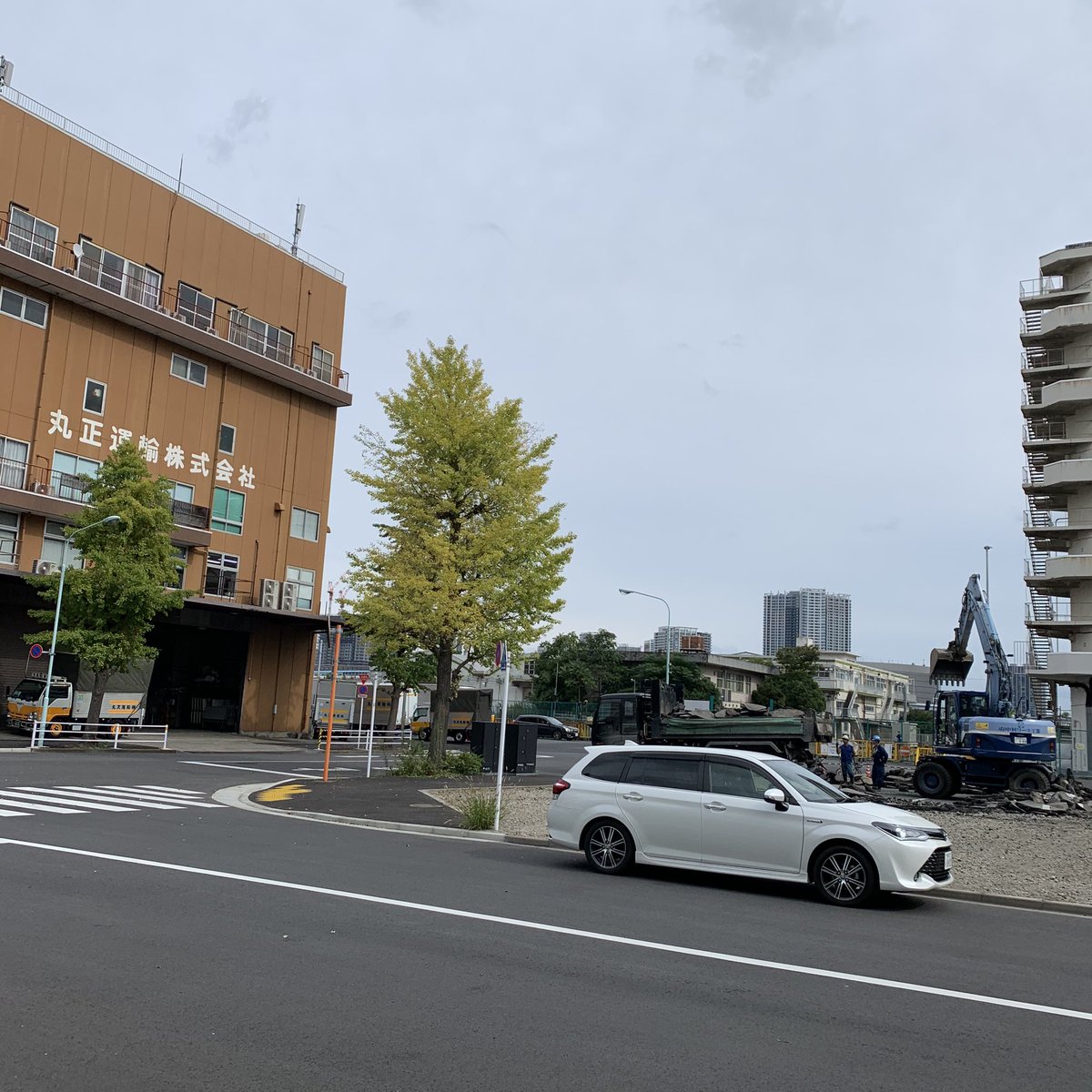 地域ブログ Harumi Land 晴海勝どき月島豊海 Http Harumi Land 晴海の丸正運輸の隣にあった駐車場 晴海にできるレアル マドリードのサッカースクールのサッカーコートへの工事と思われます 以下は関連記事です 晴海四丁目にレアル マドリード公式