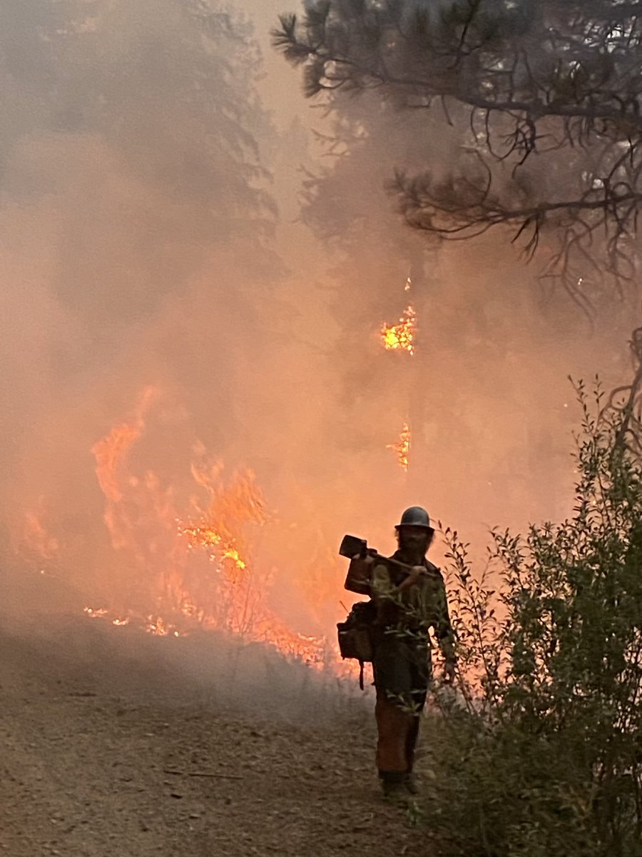 UtahCountyFD's tweet image. Weather, fire behavior at night, smoke inversions, and duty limitations are all factors that are to be considered during night operations #ucfd #utahcountyfiredepartment #nightops