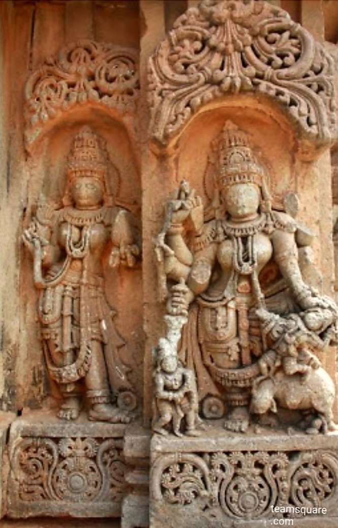 The Kedareshwara Temple is located at Nagalpura village Turuvekere Taluka,Tumkur District Karnataka.A prosperous town under Hoysala rule have beautiful twin temple Shree Kedareshwara Temple dedicated to Bhagwan Shiva in linga form and Shree Chennakeshwara
