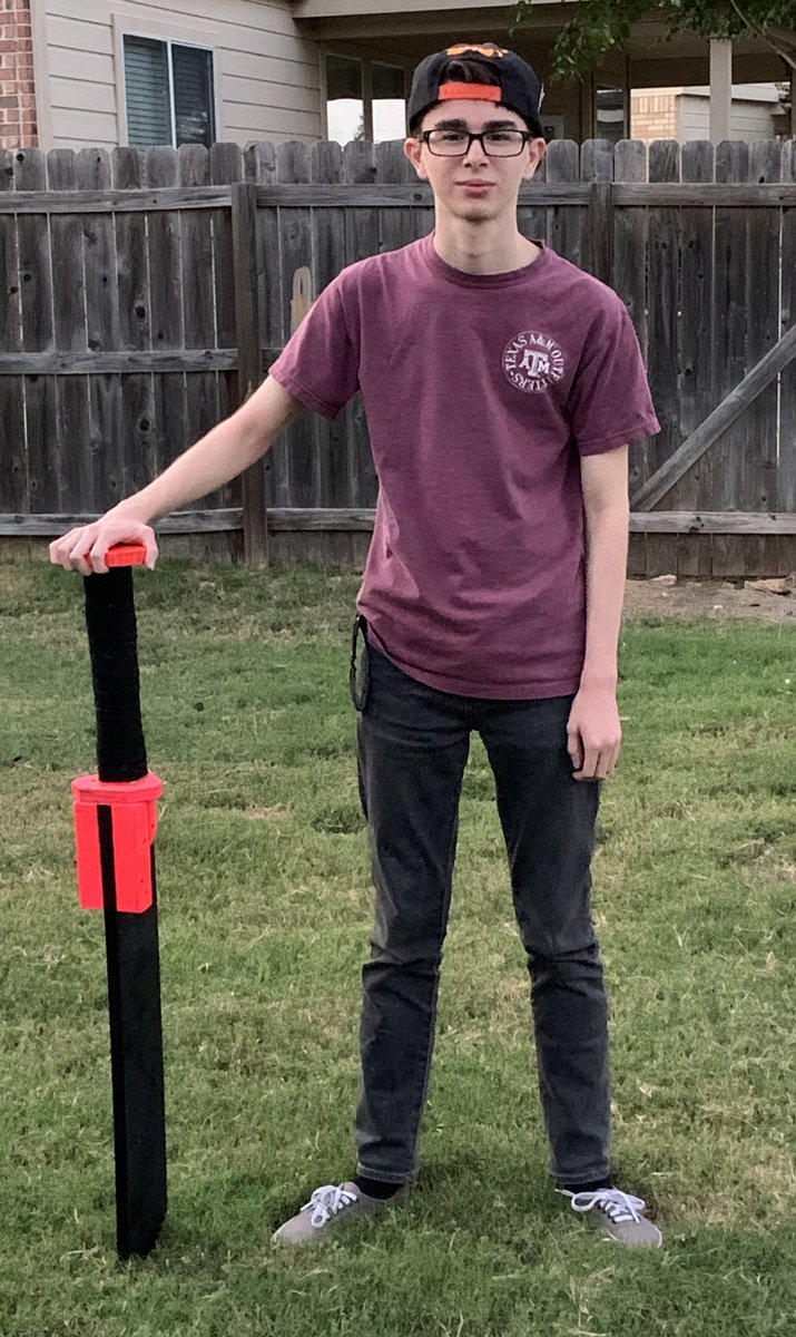 dec0eder's tweet image. You have seen sWord gang. You have seen The Fancy Diamond Gang. Now .... from the mind behind whatever comes to mind .... introducing: THE FANCY DIAMOND SWORD. Now available for only 35k channel points