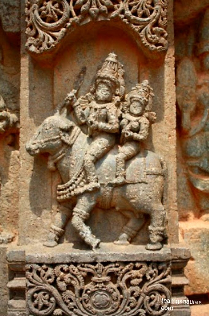 There are various depictions on the outer walls like the Betala (Demon), a beautiful lady, Lord Brahma,and many various forms of Shiva and his family.The Temple are now looked after by Archological survey of India.Text info credit diff sources at Google . Images credit to owners