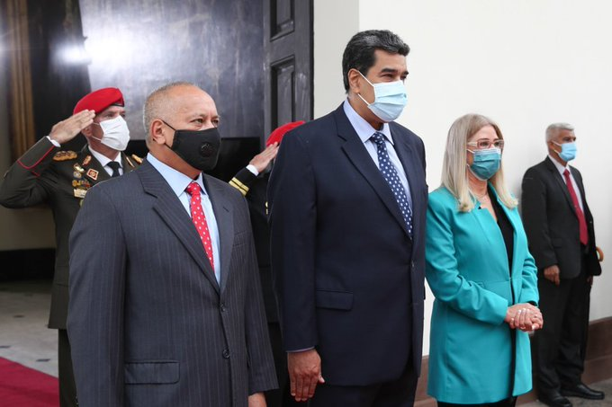 mippci_ven's tweet photo. #30sep|🇻🇪📢¡LA ETIQUETA DEL DÍA!⏩ #LeyAntibloqueoGarantiaDeDDHH 

Venezuela presenta un instrumento jurídico con la finalidad de frenar las medidas coercitivas unilaterales y mitigar el impacto del bloqueo para garantizar los Derechos Humanos. https://t.co/3pCnLRAZ0n