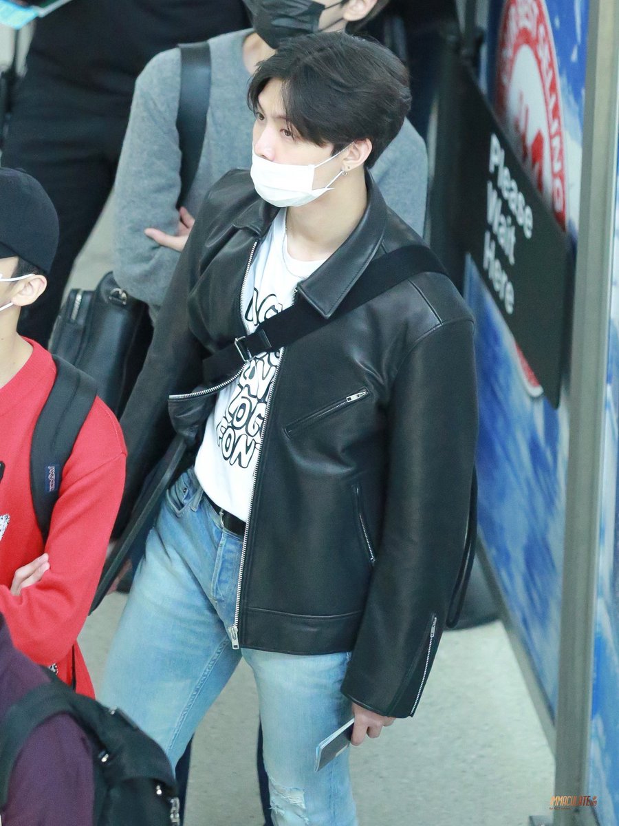 พี่หมีน้องพีช 🌻🧸🇺🇸*Slow* tweet media