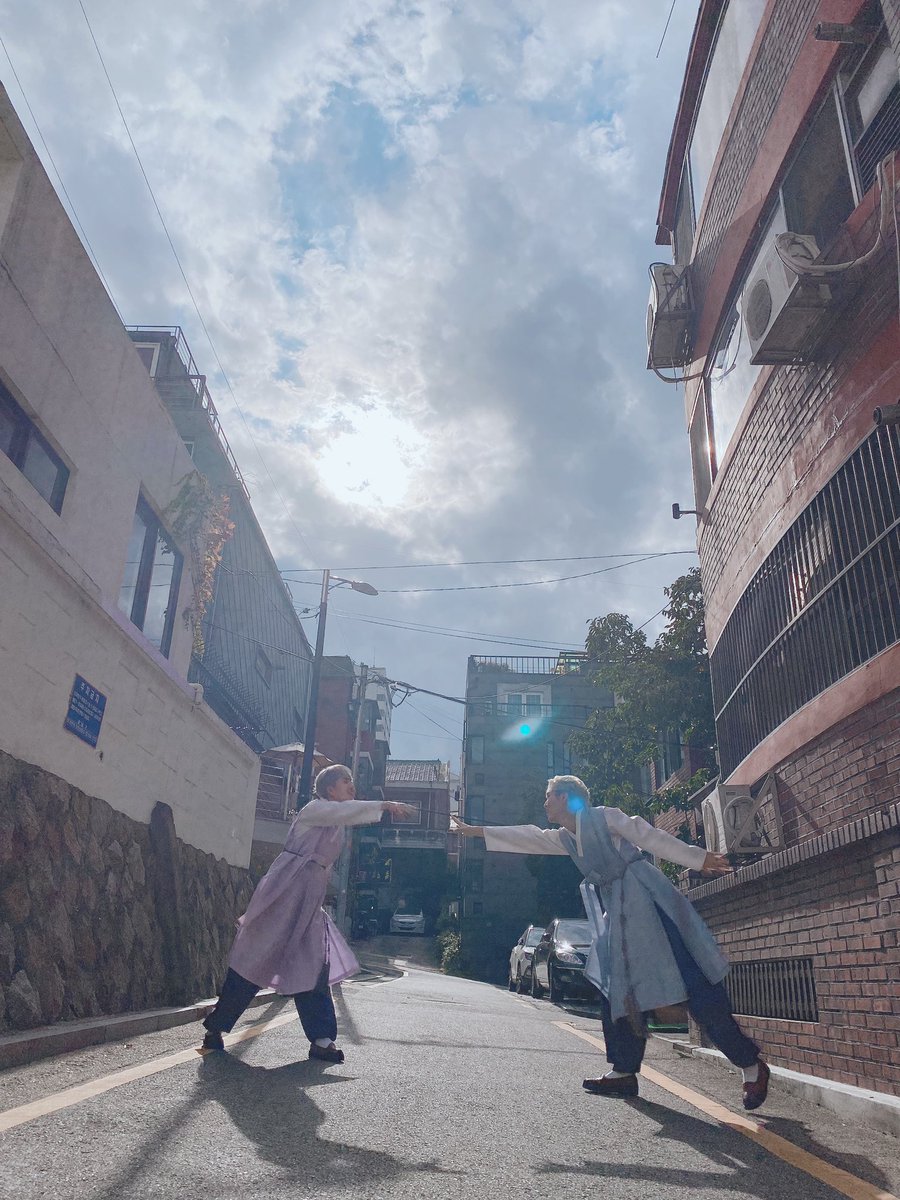 7OC_official's tweet photo. 사진 많이 찍었어요 ㅎㅎㅎ 다 보여주고갈거얀 https://t.co/9oC7gAeTGa