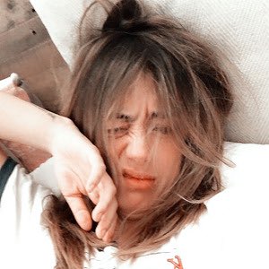 smiling/dorky/soft  @chloebennet pics to make you smile. a thread: