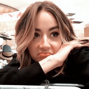 smiling/dorky/soft  @chloebennet pics to make you smile. a thread: