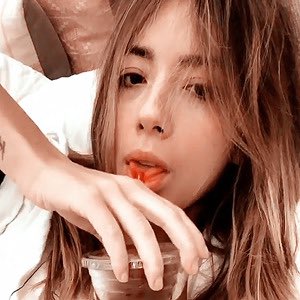 smiling/dorky/soft  @chloebennet pics to make you smile. a thread: