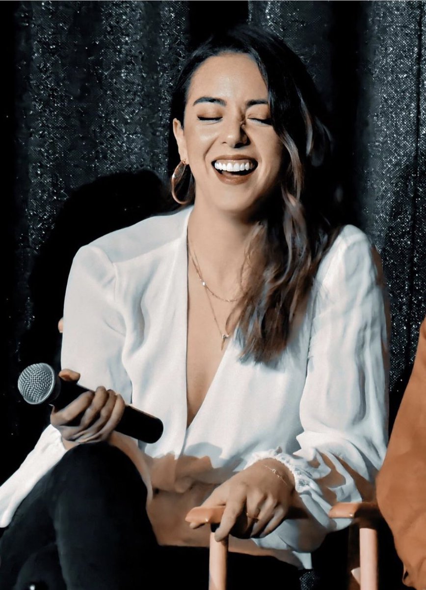 smiling/dorky/soft  @chloebennet pics to make you smile. a thread: