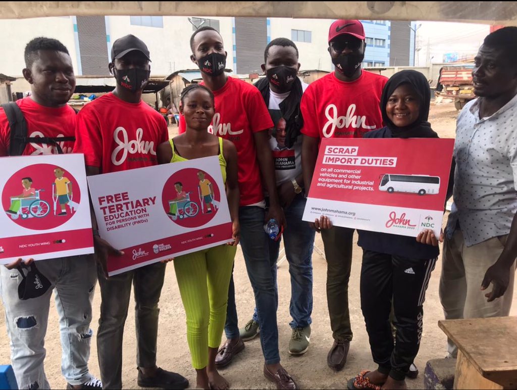 kwesi_gabby's tweet photo. Yesterdayโs mall invasion
National youth wing
The great project of @georgeoaddo
Our incoming Mp for AWW @johndumelo1 engaged a lot people.
#JohnMahama2020
#idey4you #armyrising https://t.co/v0UlQyBIld
