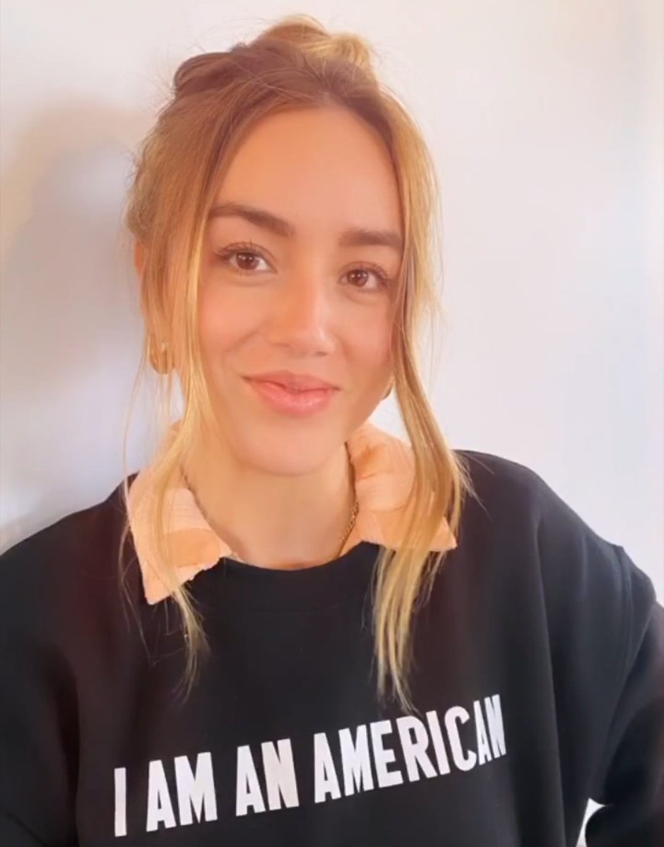 smiling/dorky/soft  @chloebennet pics to make you smile. a thread: