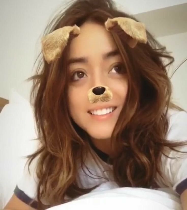smiling/dorky/soft  @chloebennet pics to make you smile. a thread: